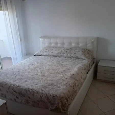 Vacanze Bregu 公寓 Vlorë